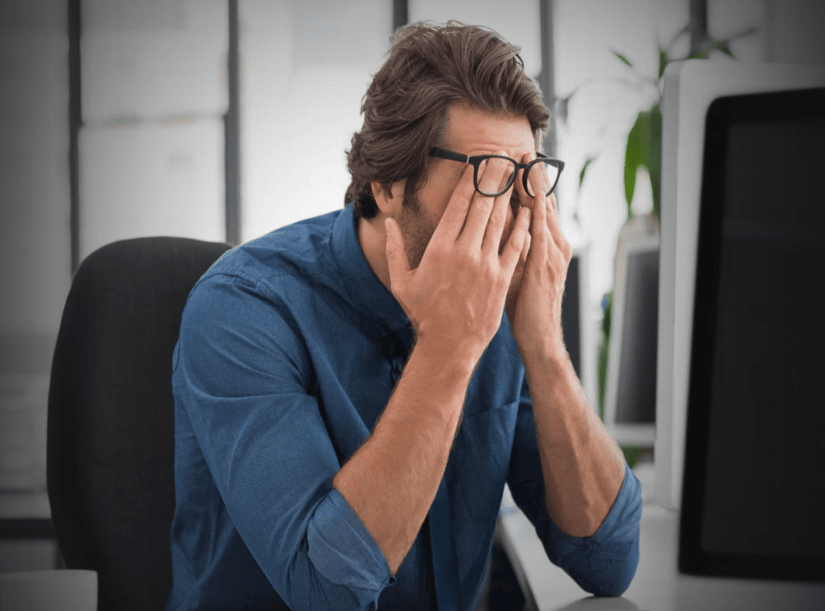 Ojos cansados por pantallas: cómo reducir la fatiga visual y dormir mejor (lo que funciona de verdad)